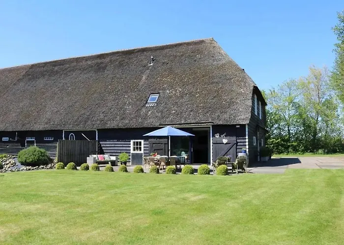 Huis Aan De Vijver